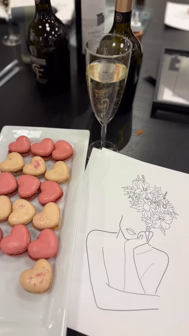 Our Galentine’s event at @themaeleecollective really was SO cute! Such a fun night with you ladies. Can’t wait to do it again! 💕
Thank you for being such a wonderful host Heather! If yall haven’t been to the Mae Lee Collective in Rock Hill, go check it out. It’s a creative space with so many beautiful items!