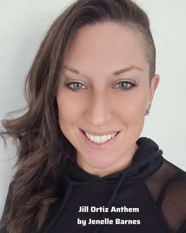 My sweet client Jenelle wrote me a Song!! A Song! Even on the toughest days on the entrepreneur roller-coaster, the love of my clients makes my light shine brighter!
#meantforgreatness #womanstrong #womanpower💪 #womenempoweringwomen #WomenWhoLift