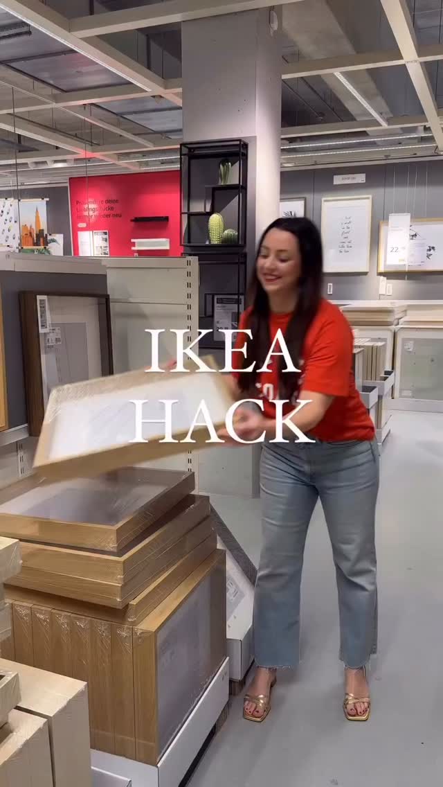 We love this great decor idea @ikeahacksandideas Frame 🖼️ with linen ✨
Who would’ve thought a little bit of fabric could change the whole vibe? 😍
Just take any IKEA frame – for example, LOMVIKEN – and wrap the passe-partout with a dark linen fabric 🖤🧵. Suddenly, the simple frame looks like it came straight out of an art gallery! 🖌️🎨
Of course, you don’t have to stick with linen – get creative! 💡 Go with prints 🌸, neutrals 🤍, or bold textures – anything that fits your style! 🙌✂️
#ikeahacks #ikeahack #ikeahackideas #interioroverdoseinspo