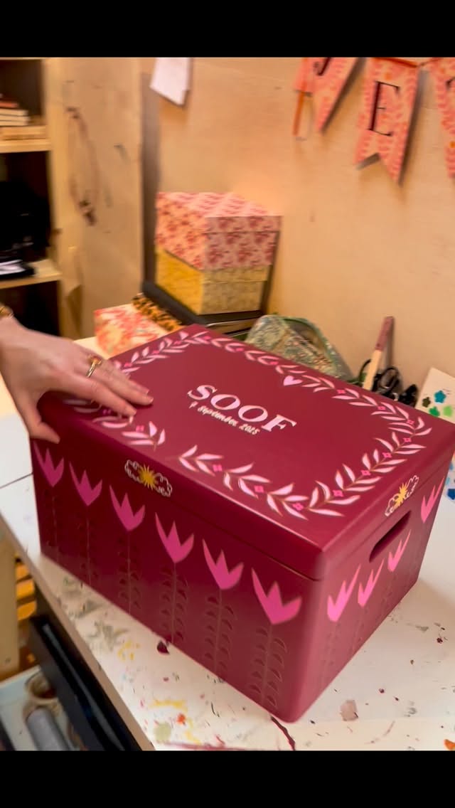 A look inside 👀 - another one ready for the treasures of Soof🩷🎈