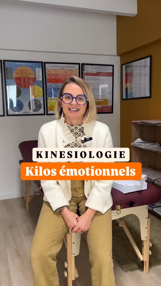 Le kinesiolgue travaille en collaboration avec d’autres professionnels de santé. Le kinesiologue revient sur les traumatismes vécus, de façon consciente ou inconsciente, et vient libérer émotionnellement cette surcharge.
La « nourriture émotionnelle » : ce besoin de combler un vide intérieur, de façon compulsive, pour me consoler. « je mange mes émotions », pour compenser l’impression d’avoir été abandonné, délaissé…
Quelle est cette place que je dois prendre ? Quel est ce besoin de « m’imposer » ?
De quoi/qui ai-je besoin de me protéger par ce surpoids ?
Quelle est cette situation de honte ou d’agressivité que je cherche à cacher, à faire disparaître ?
Que ce soit au temps présent ou en transgeneration, le Kinesiologue travaille autour de cette blessure émotionnelle.
#kiloemotionnel #pertedepoids #surpoids #kinesiologie #traumatisme