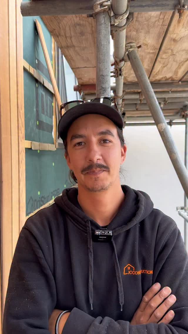 How would you describe your job to a 5 year old?
#jcconstruction #tradielife #builders #funny #questions