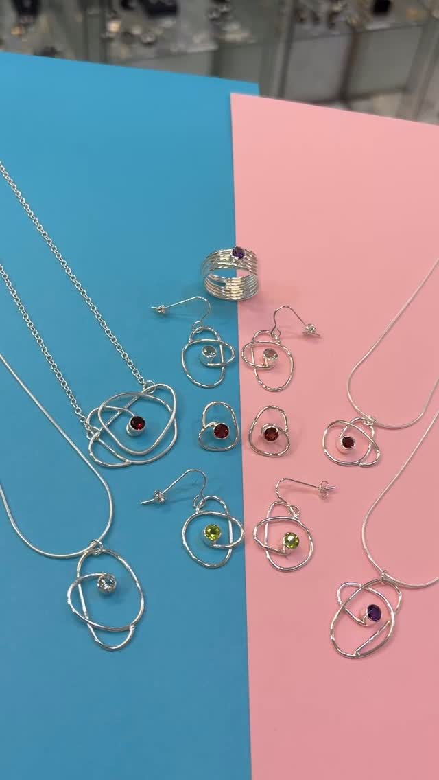 Today I have sent this little stock top up of my jewellery to @artifexgallery 😀
All the items are hand made by me from silver and semi precious gem stones.
#abbyfilerjewellery #jewellery #jewelry #handmade #silverjewellery