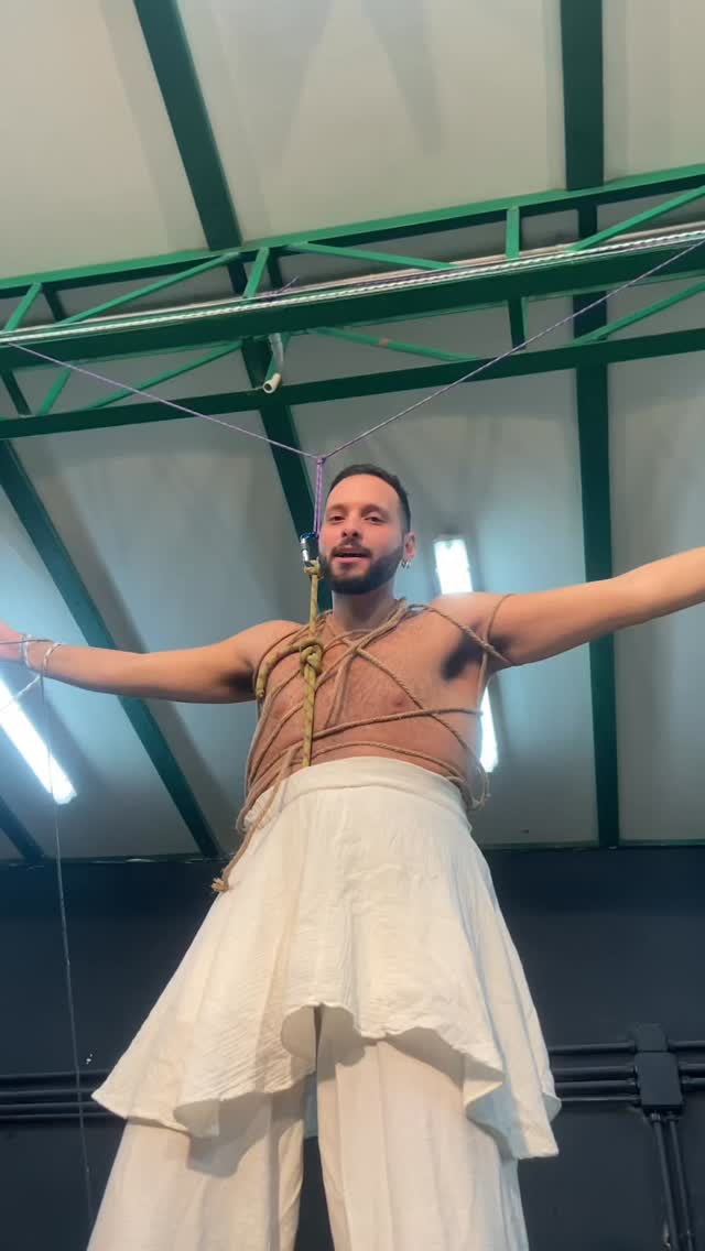 Il Quiddart è sfida, è studio, è gioco, è crescita. Ma è anche quello che vedete in questo video.
Vieni a vedere la prossima sfida lunedì 16 ore 17:00!