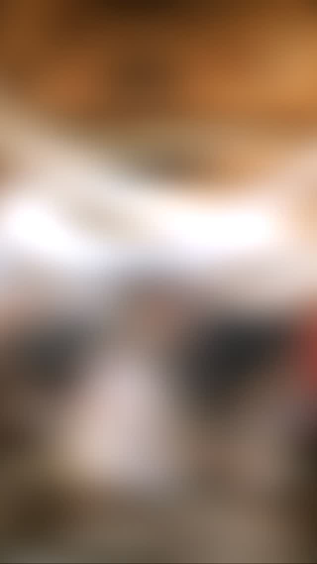 Not to be dramatic… but I’m obsessed 😍
I’m in love with everything about this setup.. the venue, the chandeliers, the draping, the flowers!
It was an absolute dream 🤎
Not only did I have the pleasure of flowering this beautiful wedding I also attended as a guest to witness my friends get married 🫶🏻 so special.
Venue @tythebarnlaunton
Photography @mtstudio_weddings
Co-ordinator @acornandoak_weddings
Styling & drapes @katemarieeventstyling
Stationery @atria_uk
Florals @charlesandfaye
HMUA @maira.hmua
•
•
•
•
•
•
#weddingflowers #weddingflorist #oxfordshireflorist #hertfordshireflorist #ceremonydecor