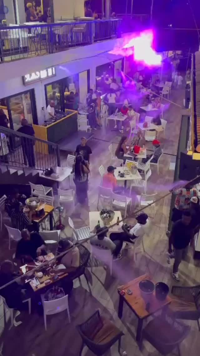 Too worried to be out in this heat?! ☀️😅
Worry not — we’ve got you covered.
At LaSofa, your comfort is our priority. With air-conditioning, water coolers, and relaxed indoor spaces, you can enjoy your day (and night) out without breaking a sweat. ❄️💧
Come cool down, unwind, and feel right at home with us. ❤️🤏🏻