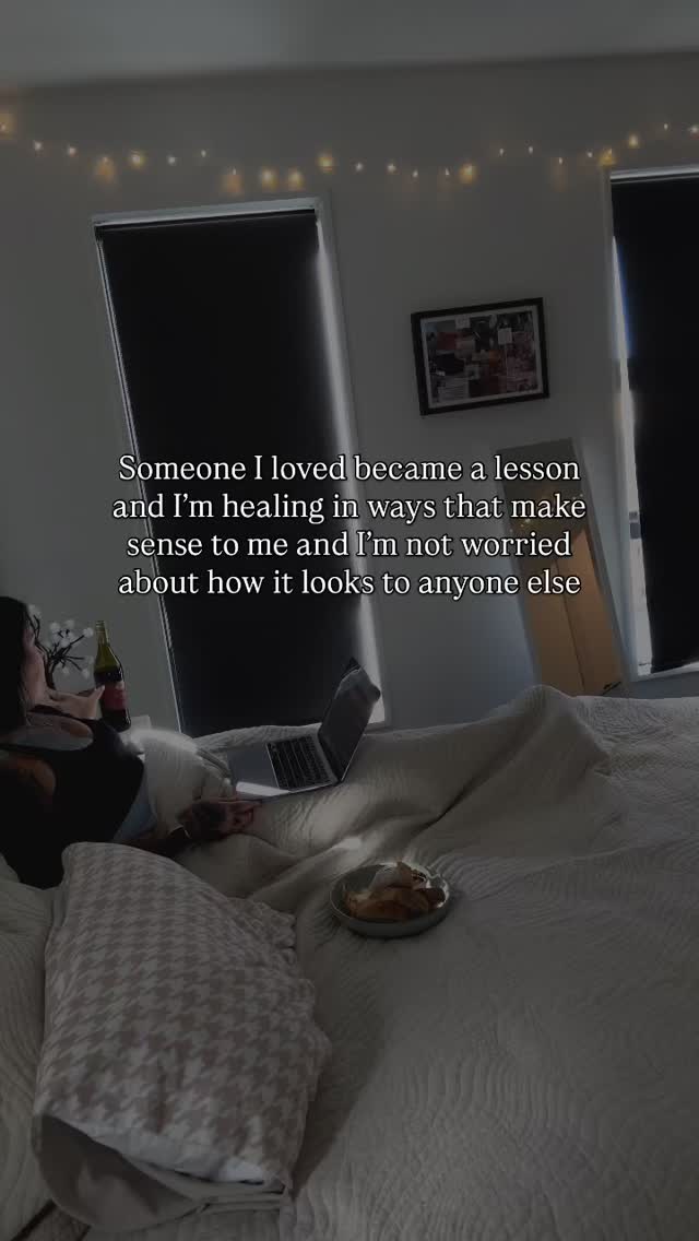 Everyone’s going to have an opinion about how you should or shouldn’t move through things but as long as it makes sense to you that’s all that really matters.
#healing #patterns #selfawareness #therapy