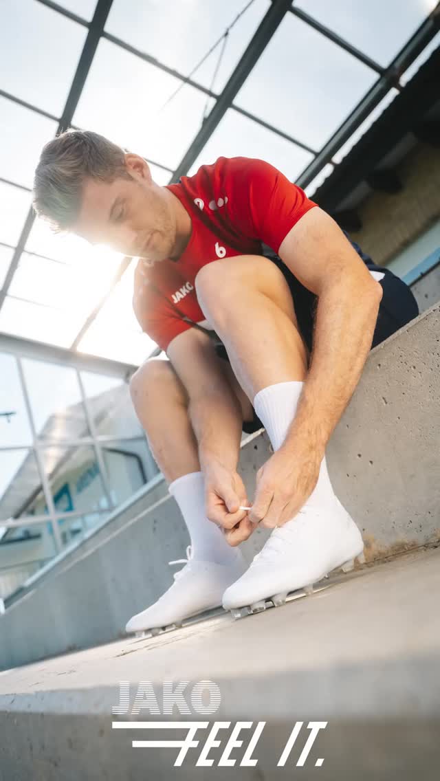 Control the game with the new OPURA 💥
___
#jako #weareteam #feelit #fussballschuhe