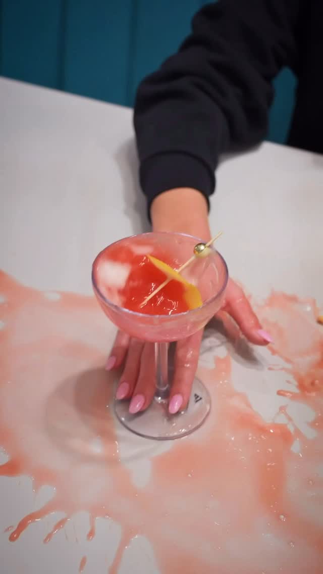 Pretty in pink and only $12 🌸
Cosmos all weekend!
☮️💗🎳