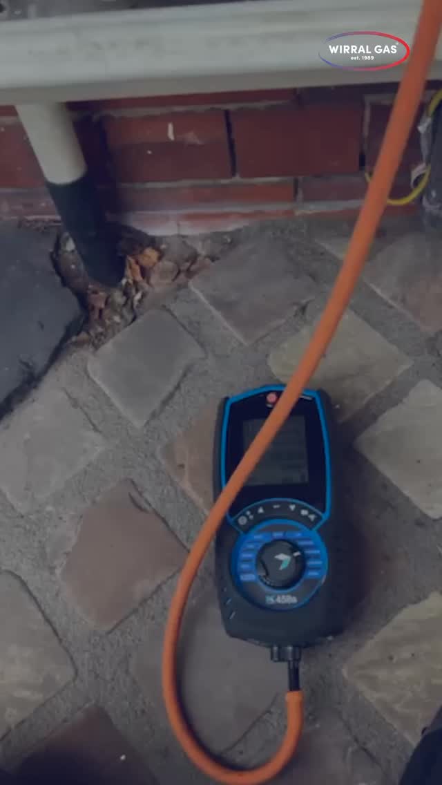 New cooker installation completed ✔️🔥
We tested the gas pipework, installed the cooker and provided a CP42 compliance certificate — all done safely and to Gas Safe standards.
If you’re installing or replacing a gas cooker, make sure it’s done safely and legally by a Gas Safe registered engineer.
If you’ve got a new gas appliances you’d like to install at your own home or business, feel free to give us a call! 😊
📞 0345 548 4080
✉️ contact@wirralgasgroup.com
#restaurant #wirralgas #wirralbusiness #gasengineer #gassafe