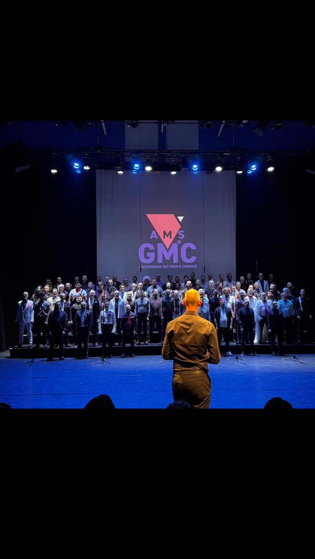 A little dose of queer joy 🌈✨
Still floating after our winter show “Never a Cloudy Day” What a weekend, what a crowd, what a wave of love. Thank you to every single person who showed up, cheered, clapped, cried, and celebrated with us. You felt like pure sunshine from the stage.
And huge love to the incredible humans behind the scenes who made the magic happen. The planners, tech wizards, creatives, organizers, and calm-in-the-chaos legends. None of this happens without you, and we felt held every step of the way.
Our hearts = very full 💛
#QueerJoy #ChosenFamily #ChorusLife NeverACloudyDay