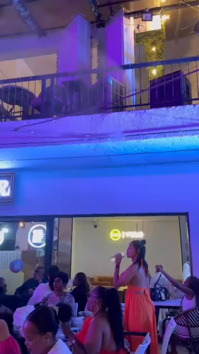 Mr Party has got moves for days yeah🤣🔥
Black Pat 🕺🏽