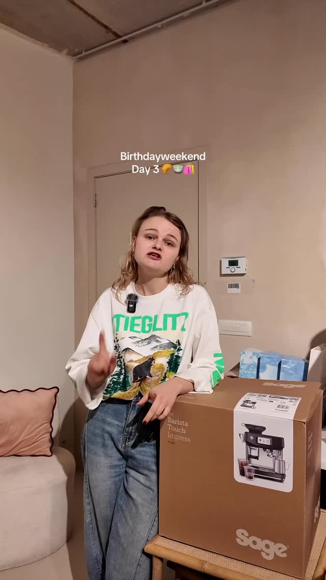 In samenwerking met @alpro & @touche.gent toveren we onze winkel om in een mini koffiebar ☕✨
Bij elke aankoop trakteren we je op een koffie of matcha*
én de lekkerste croissantjes* van @baba.jacquet 🥐🤍
🕙 Open van 10u–18u
*Zolang de voorraad strekt ❤️
Kom shoppen, sippen & genieten; dit wil je niet missen 💛