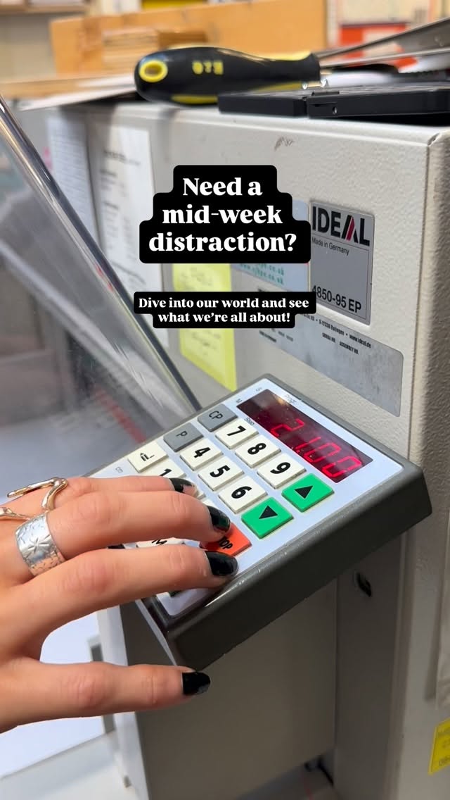 From our business to yours, this is what our work looks like.
Printed Shirts to Business Cards, Exterior Signage to Vehicle Wraps, our Cambridge print shop is here for it all. Because we’re about ease. Things get a whole lot easier when you source all of your print promotional products from one store.
#Cambridge #minutmancambridge #printshop #printingservices