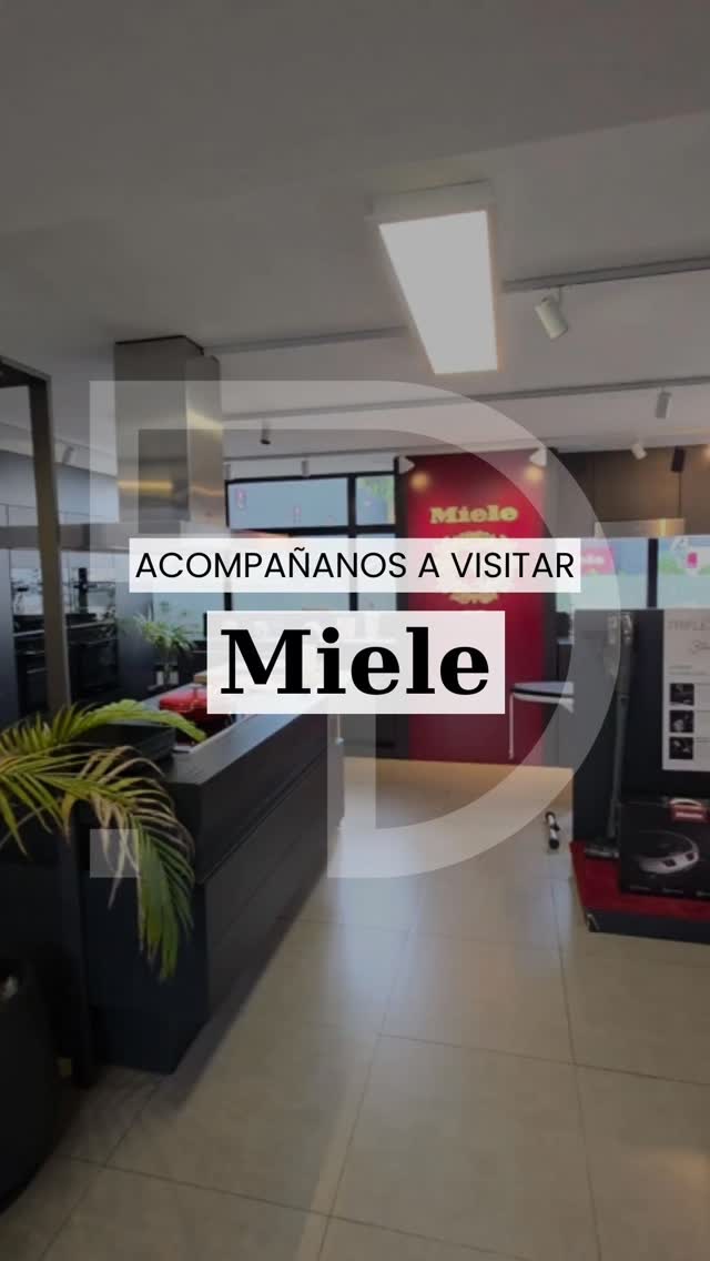 🔙 Hace un tiempo nos invitaron a visitar 📍@miele_argentina , en un recorrido donde nos mostraron todos estos electrodomésticos de diseño!
Acá quedamos enamorados de esa cafetera 🫣 obvio que
de paso la probamos...☕
👉 ¿Conocías la marca? ¿Tendrías estos electrodomésticos en tu casa? 🤔 ¡Los leemos!
#miele #visita #arquitectura