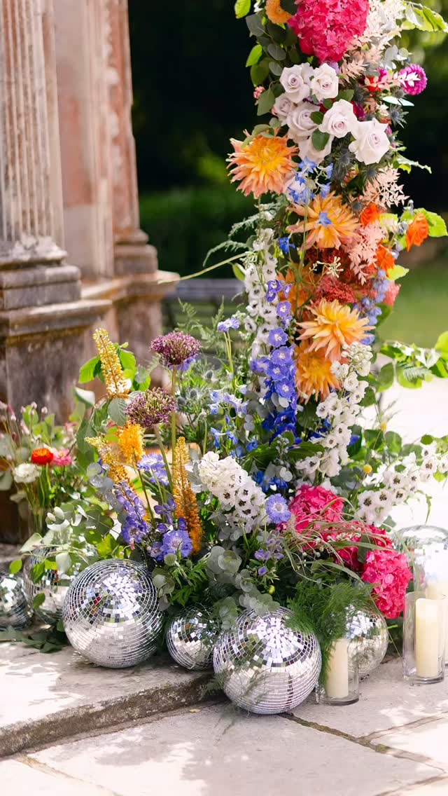 Georgina and Dave’s wedding was a beautiful mix of romance, colour, kitsch and florals.
Always love working along side @willowandwisps and @larmertree is such a stunning backdrop.
Photography @alexwysockiphotography
#weddingstyling #stylist #colourfulwedding #joyfulwedding #2027wedding