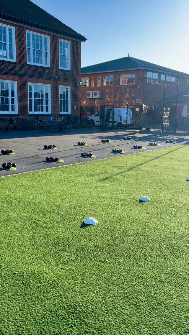 Starting Saturdays the right way! 🙌
We’re sure there’s more rain on the way, but it felt so good to have a crisp blue sky kind of morning 💙💙💙
Outdoor exercise at its finest today 😍