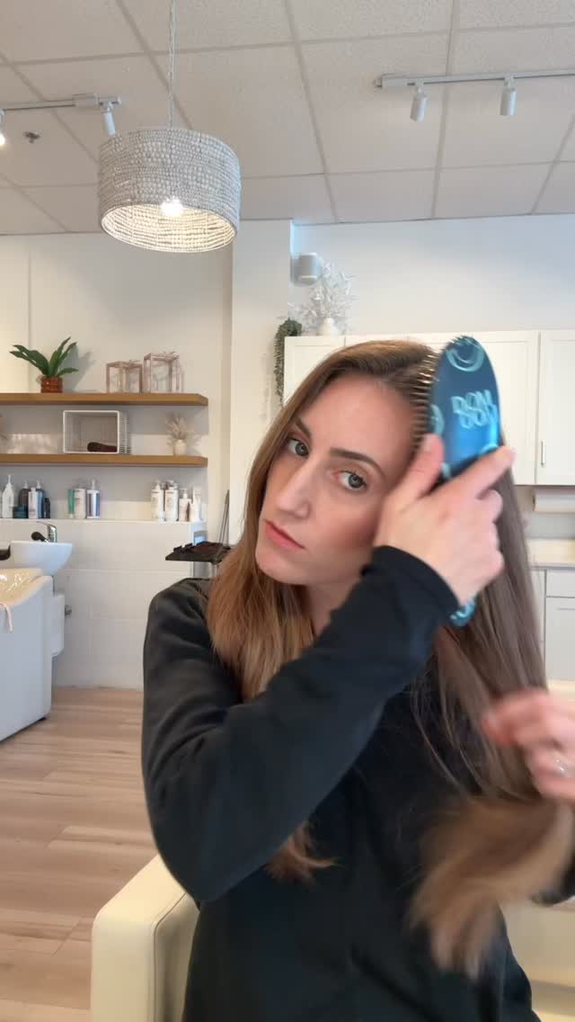 My healthy hair journey has been a long one. It’s a marathon, not a race for sure when it comes to many things, including hair health.
I started coloring my hair back in high school, doing lots of highlights or going to a dark brown, and would do this back-and-forth often. I’ve had my hair cut short into a stacked bob, it’s been red, and honestly for the longest time I was not focused on the health of it, only the color or cut.
Over the last two or three years, I’ve focused more on the health of it and what is best for my hair, while maintaining a color that I like, and is low maintenance! I highlight it 1-2 times a year, otherwise just am glossing and trimming every 10 weeks.
🫧 1st Wash day: @livingproofinc detox shampoo & phd wash. (2 washes)
Then I deep conditon with @theouai fine to medium hair treatment masque, or @livingproofinc moisture masque.LOVE these so so much! I blowdry it using @livingproofinc restore repair leave in, or phd 5 in 1 styling treatment. Finish with @getgoldielocks signature serum. I usually do this on Sunday night or Monday morning.
On inbetween wash days, I will brush with a boar bristle brush, and add more serum a.m & p.m.
🫧 2nd wash day: My hair can usually last until Thursday night or Friday morning, and then I wash again using the @livingproofinc phd wash and conditioner. On this day I usually air dry it with @theouai air dry foam. Sometimes I’ll diffuse a bit, especially with this cold weather. 🥶 It leaves it perfectly shaped with my natural wave, just reducing frizz and enhancing my natural wave, leaving it looking beachy waved.
Eating healthy, and supplementing when needed can help your hair as well, so I do eat a generally healthy diet and supplement with some collagen every day. I like the @vitalproteins or @drinkorgain brands for the collagen powder. Also, drinking plenty of water.💦.
I can’t speak enough on the importance of also using a shower filter. My shower filter is the @jolieskinco brand, but there are more affordable options available as well on Amazon.
This is generally what I’ve been doing and has been working for me!
#bostonma #behindthechair #hairinspo #hairgoals