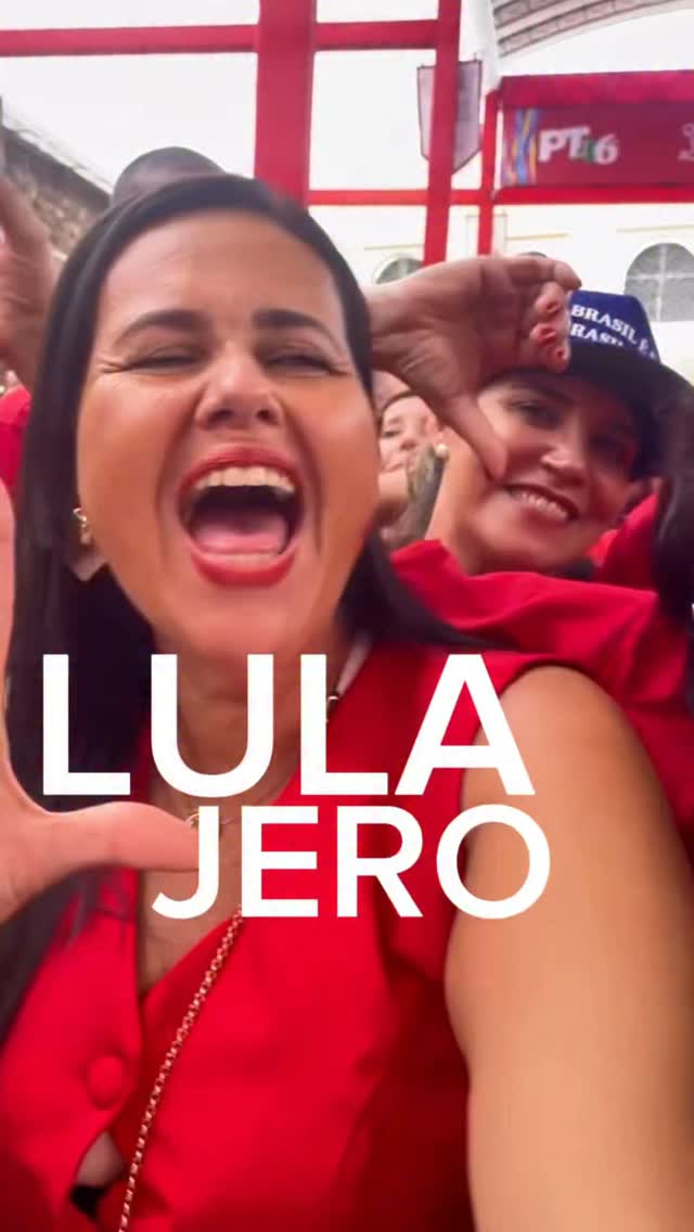 Lula fala pra massa em Salvador e o sentimento é de unidade e reconstrução.
Um discurso que emociona, mobiliza e aponta o caminho: PT forte, enraizado nas bases e conectado com o povo. É assim que seguimos. ✊🏾🔥
#46AnosPT #Lula #PT #Bahia