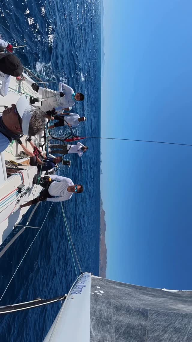 06-11 Temmuz 2025 tarihleri arasında Kos, Kalymnos, Nisyros, Chalki, Rodos, Yunanistan’da katıldımız @rodoscup ‘ın vlog videoları YouTube kanalımızda.
The Team:
@onuralpaslan
@gulekismail
@selincerenakca
@nuurrcin
@beratduyanli
@buketerten
@aboynamedcharliebrown_
@coratography
@dogu_kan_demir
@izzetgocmenoglu
@sailhub.ai
@sailing.times
@madxsailingteam
@vmgyelken