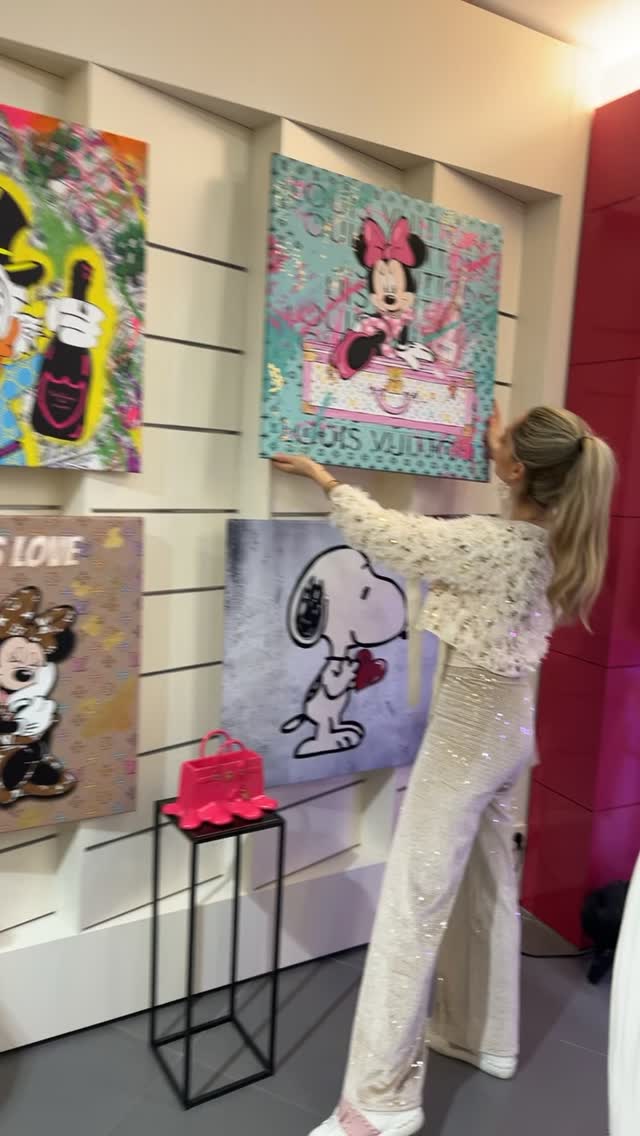 Meine neue Kollektion.
Die Bilder sind 80 × 80 cm. Preise findet ihr wie immer auf meiner Homepage oder schreib mich einfach an 🤍🤍🤍#reels #viral #viralreels #viralreel #reelsinstagram