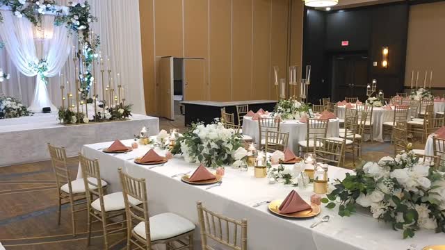 When choosing your event venue, don’t forget to look up.
Ceiling height matters more than you think. A high ceiling gives your décor room to breathe — it allows for dramatic installations, hanging florals, statement lighting, and layered dimension that guests will actually notice.
Tall space = stronger visual impact.
Low ceiling = everything stays flat.
But here’s the critical part:
If you’re not planning to add vertical elements (draping, suspended florals, chandeliers, disco balls, wisteria, etc.), a high ceiling can actually feel empty and cold.
So it’s not just about having height.
It’s about designing into the height.
#weddingdecor #weddinginspiration #southasianweddings #stagedecoration