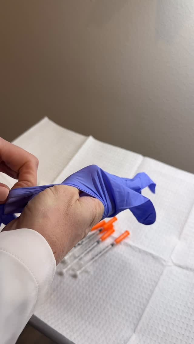 Whatever the reason, season or occasion, we have you covered!
.
āļøBOOK WITH ME āļø
š»www.allureaw.com
š 563-258-4698
.
āļø FOLLOW ME āļø
Nicole Powers, ARNP, AGNP-BC
@nicolepowers_np
Allure Aesthetics + Wellness
@allure_iowa
#botox #nursepractitioner #nurseinjector