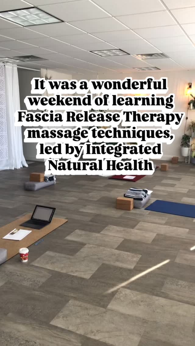 I had the privilege of learning Fascia Release Therapy techniques with Theresa of @integratednaturalhealth this weekend. I cant wait to bring what I learned onto the table to all of you! Massage is such a powerful part of preventative wellness and pain relief.
