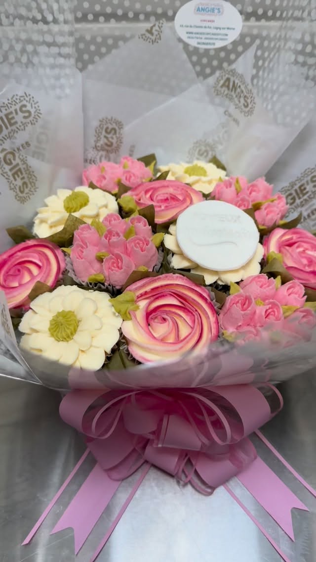 #angiescupcakes77 #bouquetanniversaire #bouqcake #cupcakeflowers @lagnycommerces