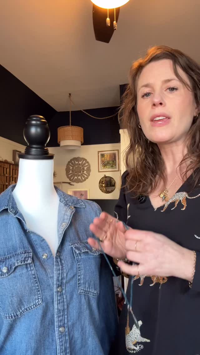 You work hard for your money, so when you buy a piece of jewelry, it should be versatile. Here’s an example how to get three different looks out of one CE Stone necklace. DM us to purchase!
#handmadejewelry #milwaukeejeweler #milwaukeemade #gemstonejewelry