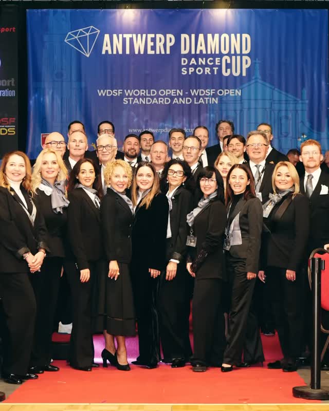 Team Saturday!
The adjudicators panel of the 2026 Antwerp Diamon Cup in Saturdays lineup
๐ธ @studiopm.photo