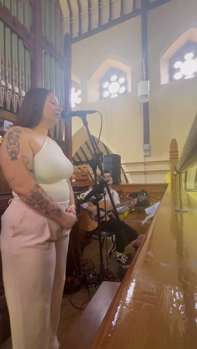 Love is in the air.. and in our setlist 💘
“The One” by Kodaline is a firm favourite for wedding ceremonies all year round, and rightly so! 🎶
#Weddingmusic #irishweddingsinger #weddingceremonymusic #irishwedding #irishweddings