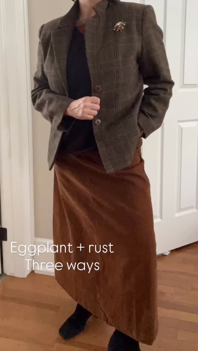 Eggplant and rust is one of my favourite colour combinations this season. Both are rich, earthy colours that create warmth and depth without feeling loud.
Cashmere with corduroy adds softness and texture to the palette.
Same colours. Three ways to wear them.
#PersonalStyle #ColourHarmony #IntentionalStyle #Over40Style #AnewStyle