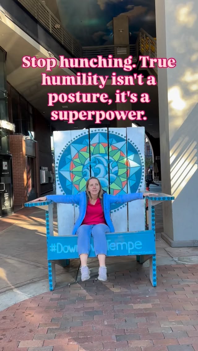Is your idea of “humility” secretly draining your power? 🤯
For years, I confused humility with physical shrinking—head down, shoulders forward, neck tired. I thought standing tall meant being full of pride. The world fed us that narrative! 🥹
But I’ve learned the beautiful truth: True humility is a profound practice of radical authenticity. 🤩
Especially as visionary women stepping into our 40s and beyond, our personal power is RISING. 🌟
We can’t use it for good while leaning forward in fear. 😧
Holding your head high is an act of authentic humility. 🧍♀️
It’s a quiet confidence born of pure satisfaction and gratitude for who you truly are. 🌟💝🫶
It’s living your legacy, not just thinking about it.💃
Stand tall, sister. Your crown is waiting. 👑
Put CROWN 👑 if you’re ready to trade the slouch for your crown! 👇
For more around Physical Humility check out my blog post. The link is in my bio. ☝️
#awakenwomenclub #liveyourlegacy #selftrust #heartcenteredwoman #authenticityispower