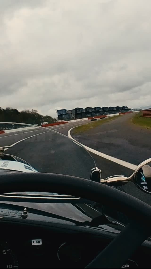 Onboard footage from a recent pre-season test day at Silverstone, filmed from a pre-war Bentley and sharing the circuit with everything from period racers to historic F1 cars.â¨â¨The VSCC Spring Start takes place on 11 April and includes two pre-war test sessions on the Friday before. This is an ideal chance to stretch a carâs legs ahead of a busy calendar.â¨â¨Weâll also be at Silverstone this weekend for the Pomeroy Trophy, running a mix of pre-war and modern machinery.â¨â¨For those considering getting on track this year, we provide preparation, driver development and full race support, tailored to both car and event. Speak to us to discuss how we can support your plans for the season ahead.
#Kingsbury #KingsburyRacing #Silverstone #PreWarBentley
