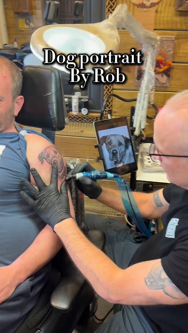 Dog Portrait today by Rob (@robertbeadon)
š Contact us to book in today 07925225122
š 55 Belswains Lane, Hemel Hempstead, Hertfordshire, HP3 9PP
#TattooShed #TattooParlour #tattoosofinstagram #Hertfordshire #HemelHempstead tattoo tattoolifestyle tattoos
