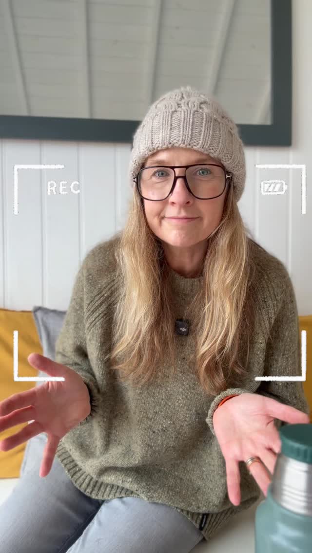 🤩Beach Hut Moments AI Can’t Recreate: Week 6/52
👉🏻The never work with children or animals blooper episode 😂
👉🏻Trying to film like a pro with a dog who has other ideas...That's Disco in the background in case you haven't met him 🐾 our five year old cockapoo beach hut team member...
🧡 Give this a like if you prefer real-life moments to AI, the little behind-the-scenes bits that make beach hut life what it is...✨
Jo x (+ Disco aka Dizz) xx
📍Mersea Beach Hut 245
#beachhuts #beachlife #behindthescenes #frintonbeachhuts #essex