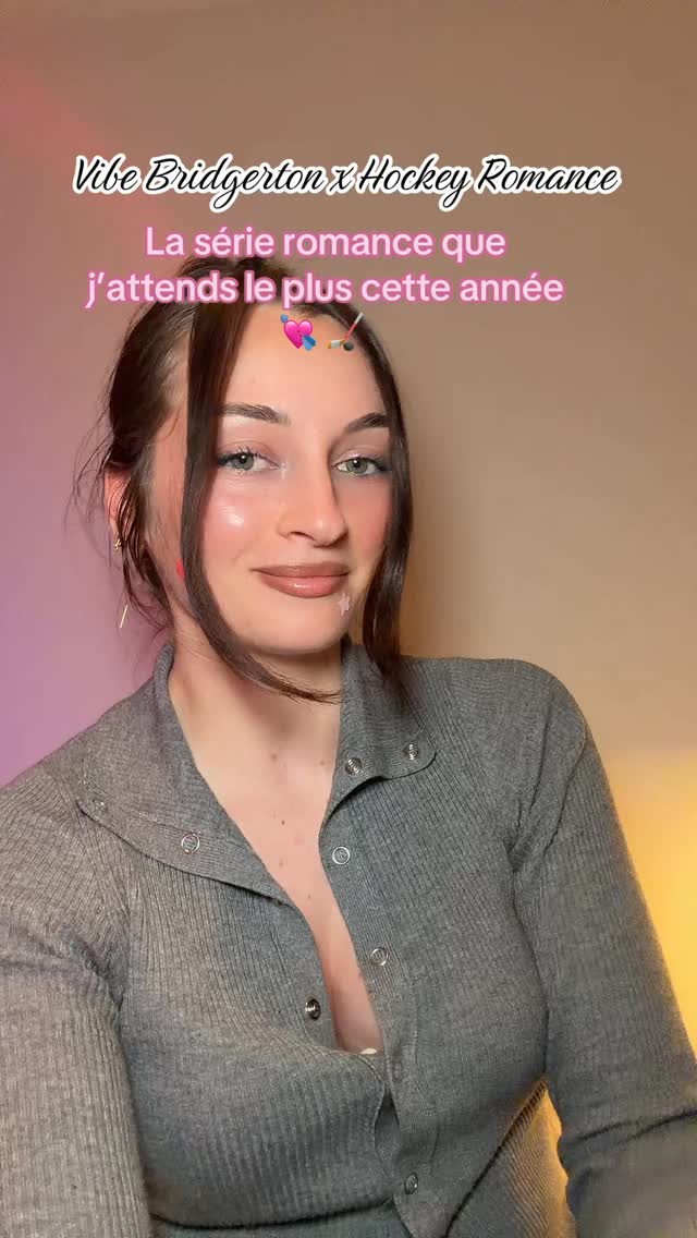 J’ai HÂTE 💕 Est ce que vous voulez un synopsis de chaque saison en vidéo ?👀 une saison un pain 🥖 hihi #hockeyromance#booktok#primevideo#romancebook#offcampus