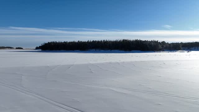 Wild nature. Pure freedom.
This is SeaSport.
#seasport #visitporvoo #visitpellinge #porvoonsaaristo #archipelagolife
