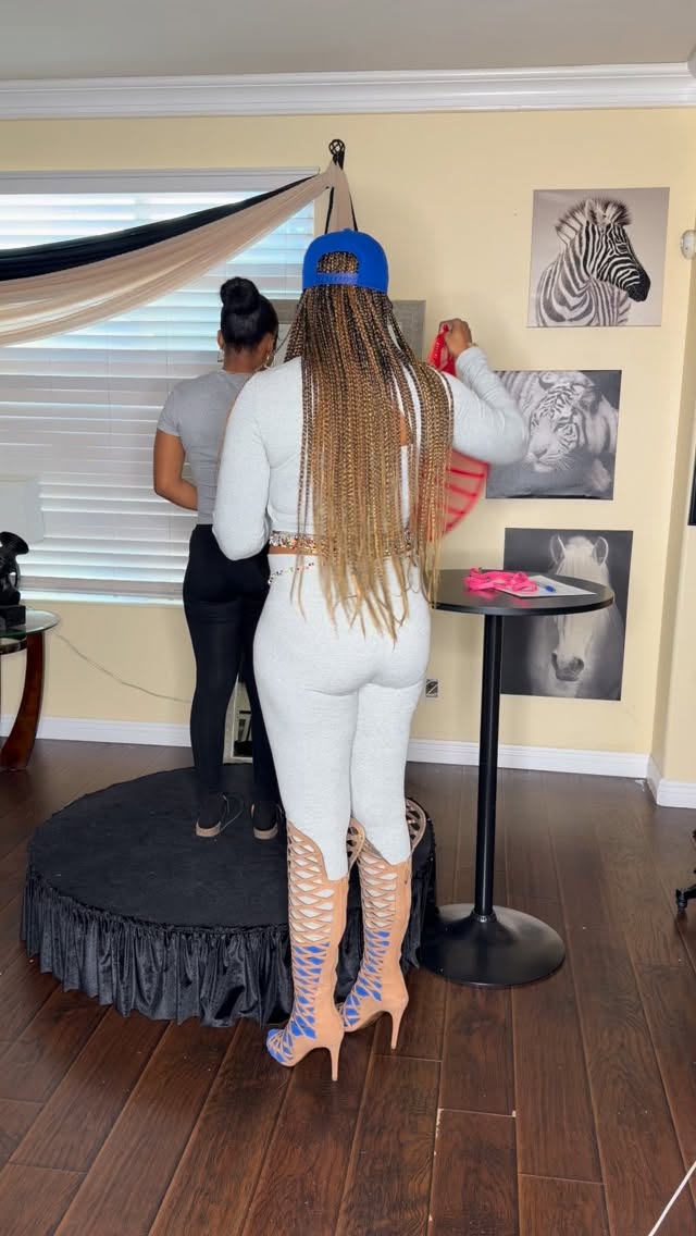 I wonder if she seen my videos before 🤔
I still have a few prom openings available and I’m currently accepting select styles. Please note that all late orders include a 10% rush fee, but rest assured your gown or suit will still receive the same attention to detail and care💛@l
.
.
#PromDress #PromSuit