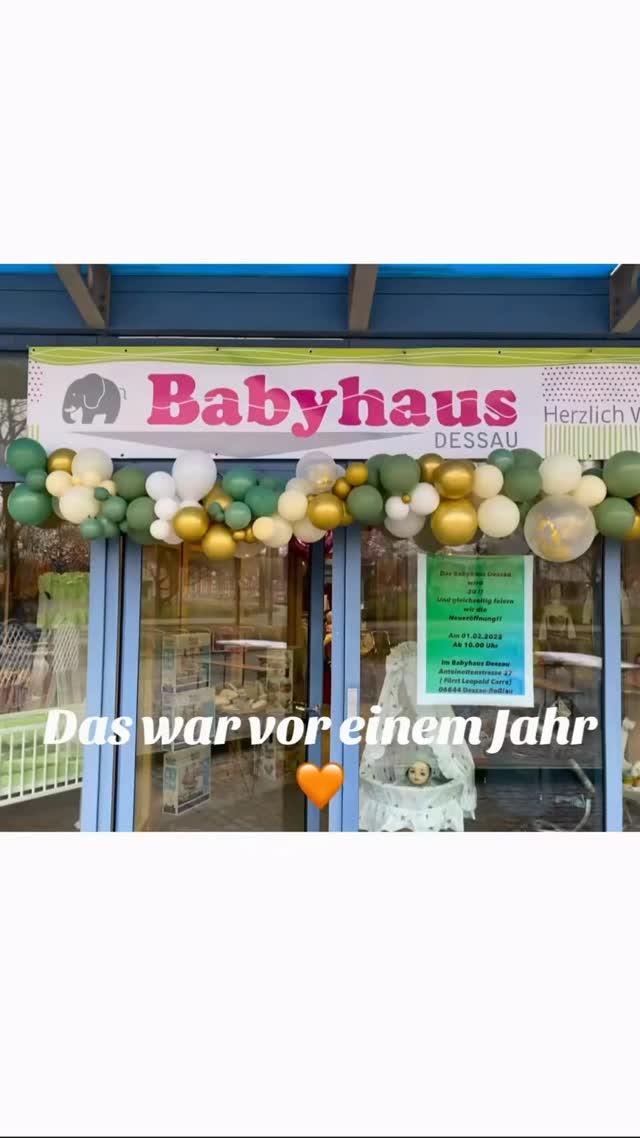 🧸 Umbau-Start im Babyhaus Dessau
Wir bauen um! 🔨✨
Ab heute wird das Babyhaus Dessau noch schöner –
aber keine Sorge:
Wir haben wie gewohnt für euch geöffnet 🤍
Eure Wünsche & Bestellungen nehmen wir weiterhin gern an.
Montags öffnen wir exklusiv nach Vereinbarung –
das Babyhaus ganz in Ruhe nur für euch & eure Familie 🍼
#babyhausdessau #familytime❤️ #family #deutschland #baby