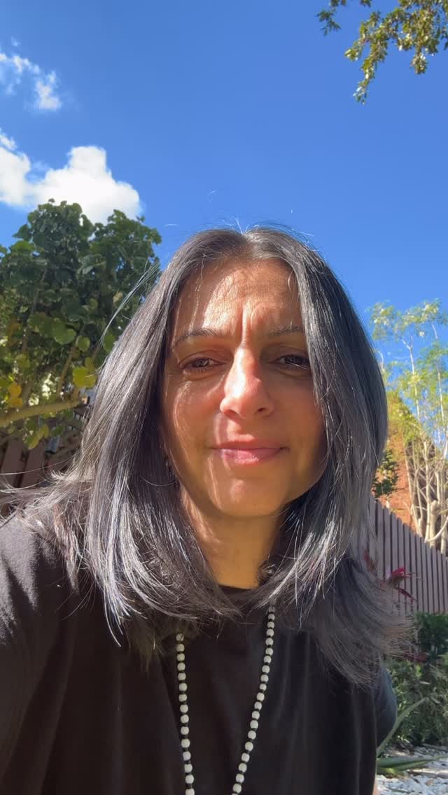 Allow yourself to be alive and feel joy. Allow yourself to play!
#Alive #joy #singing #playful #selflove