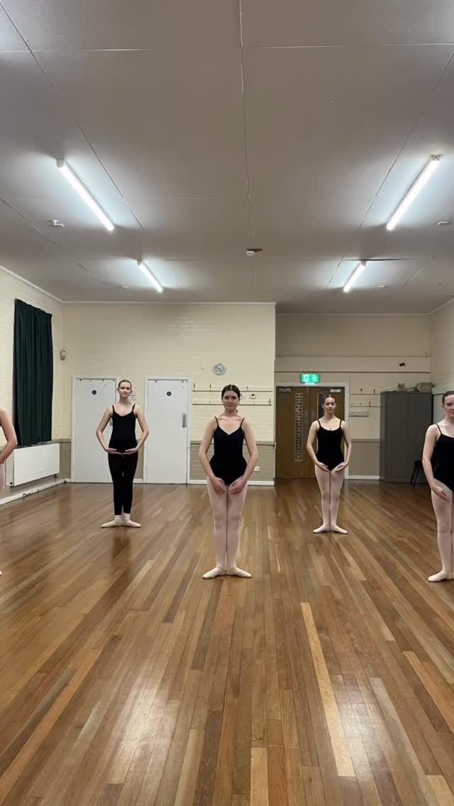 A day of mock exams ✅
One step closer to our ISTD Exams
Ready for Grade 2 Ballet, Grade 3 Ballet, Grade 5 Ballet, Grade 3 Modern and Grade 4 Modern.
Wish all our students good luck for next Monday! #scacademyofdance