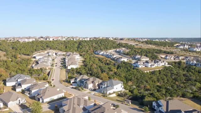 Can’t beat this location and the panoramic views!
The views from this home are stunning! And the Toll Brothers home is just as incredible: Over 4,000 sq. ft. of luxury with 4 bedrooms, 4.5 baths + loft, media room, multiple dining areas. A chef’s kitchen, temperature controlled wine wall, bar, and multiple outdoor living spaces make this home an entertainer’s dream.
The owner’s retreat is spa-inspired, and outside you’ll find a heated cocktail pool and outdoor kitchen.
📍 4600 Apollonia Way, Leander — luxury living at its finest.
#newyearnewhome #TravissoLiving #LuxuryHome #LeanderRealEstate #dreamhome #TexasViews #HillCountryLuxury #ResortStyleLiving #LuxuryListing #ModernLiving #PoolsideVibes #ChefKitchen #texashome #theamericandream #adtv #LuxuryLifestyle #EntertainersDream, #HouseGoals #bhhstxrealty #berkshirehathawayhomeservices #berkshirehathawayluxurycollection
