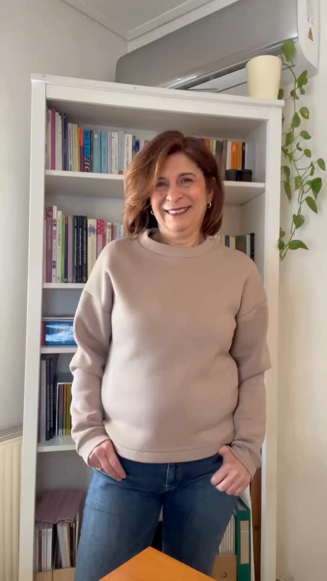 A Valentine’s gift is here :) Get for FREE a PDF File with a Heart shape in six dimensions, ideal for adding Heart Patches on tops, pants or bags!
.
Utilize your fabric scraps for the patch and a simple garment you already own. This will be a great, sustainable alternative to commercial Valentines which often creates waste!
.
*My favorite quality for patches is denim, from old jeans. In these pics, I’ve used a crew neck that I had made with our #GERBERATOP Pattern.
.
So, head out to our website for getting your gift and remember to tag us at your makes, so we can check them out!
Sophie xxx
.
#sewing #sewingprojects #valentinessewing #freehearts