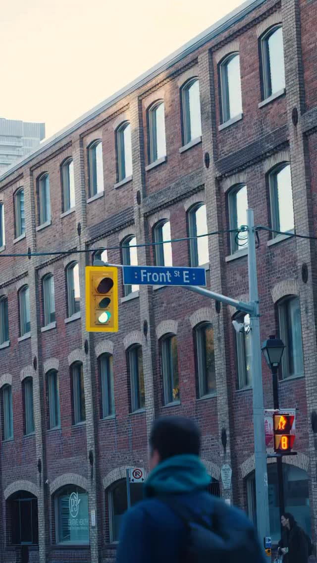 We are changing the corporate culture!
Each event we accept is thoughtfully curated to ensure an exceptional guest experience and the highest service standards.
Chef de la Mesa was designed for hosts who want more than just “catering”. We offer a fully immersive environment where culinary artistry, thoughtful design, and seamless service come together to create unforgettable nights.
Looking for a culinary partner? DM us now or visit our website www.chefdelamesa.com
#corporate #events #chefdriven #culinaryexperience #eventplanner