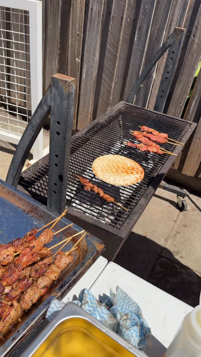 Charcoal is on. 🔥
The Charcoal Bros are back out the back this Saturday from 11am, firing up the grill and doing what they do best — proper souvas cooked over charcoal.
Fresh, smoky, straight off the flame and wrapped with all the good stuff.
Find us just off Mary Street along Pandoleon Lane. Come hungry. Bring a friend. Make a day of it.
See you at the charcoal. 🇬🇷🔥
#LaikonOutback
#CharcoalBros
#Richmond3121
#SouvaSaturday
#LaikonDeli