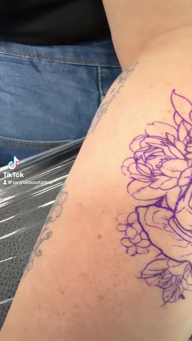 Living for this Art 🌻🌻
.
.
.
.
.
.
#film #filmtattoos #arttheclown #popculturetattoo #fun #moreplease
#tattoo #tattoos #stowmarket #ink #inked #getinked #girlswhotattoo #tattooist #art #femaletattooist #gettattooed #prettyinink #Suffolk #girlswithtattoos #tatts #lgbtsafespace #dowhatyoulove #follow #femalerun #safespace #tattoosarecoolandyouknowit