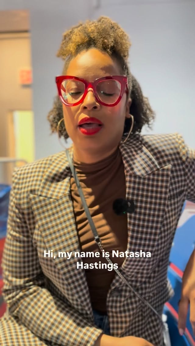 Olympic champion. Caribbean soul. We sat down with former Olympic track and field sprinter Natasha Hastings @natashahastings at the 50th anniversary of Colgate Women’s Games Finals.
The “400m Diva” made the Olympic team at 22 and won Gold in the 4x 400m relay in 2008 in Beijing and in Rio de Janeiro in 2016.
#caribbeanexcellence #olympicathlete #Jamaica #trinidadandtobago🇹🇹️️