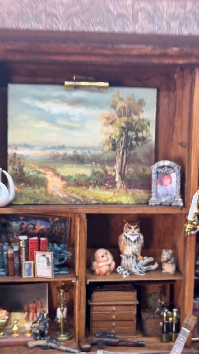 The only thing more powerful ✊than hate is LOVE ❤️ 🇵🇷🇺🇸#badbunny #miniature #love